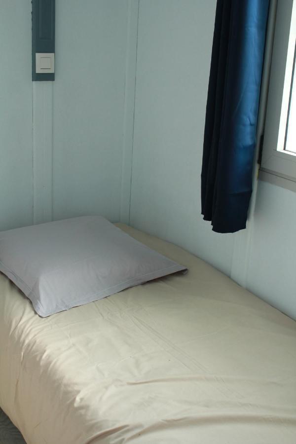 Les Bungalows Du Chateau D'O Petite-Ile Luaran gambar