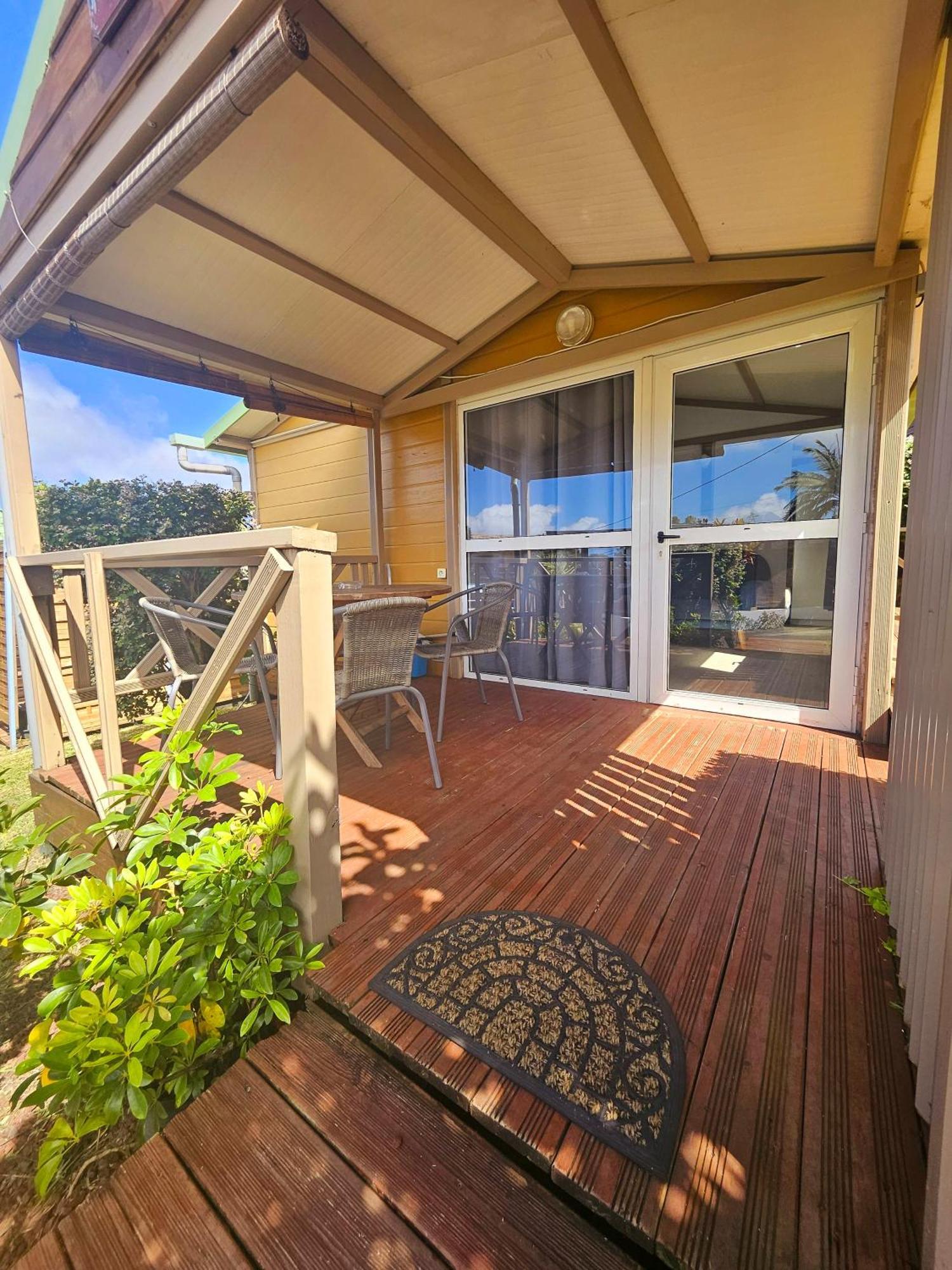 Les Bungalows Du Chateau D'O Petite-Ile Luaran gambar